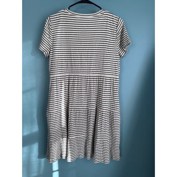 Loft Women's Black and White Stripe 3 Tiered Babydoll Swing Dress - Picture 5 of 6